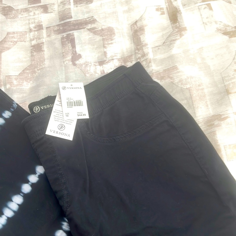 Versions, flares,tie dye pants. Size 10